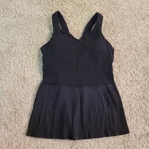 Lululemon top size 8